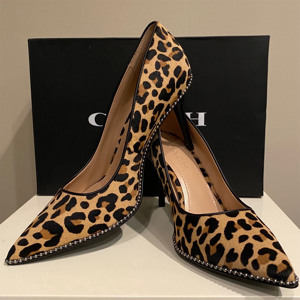 Never Been Worn Coach Waverly Pump